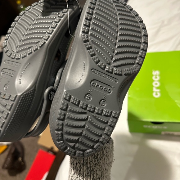 CROCS Gray Slippers with Ventilation and Heel Strap - Picture 3 of 3